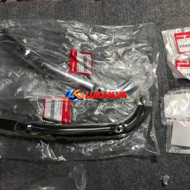 Ốp vĩ lắp cổ pô xe DREAM có luôn ốc zin chính hãng