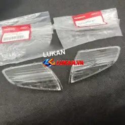 Cặp nắp chụp, ốp võ đèn xi nhan trước xe DREAM Lùn 99 zin Honda 33302-KFM-901, 33352-KFM-901