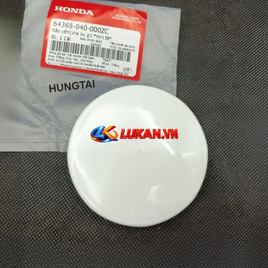Nhựa nắp tròn che bugi bững yếm xe DREAM, CUB... zin Honda 64365-040-000ZC