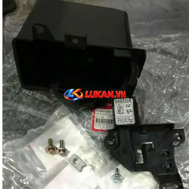 Hộp nhựa đựng bình ắc quy xe DREAM luôn ốc zin Honda