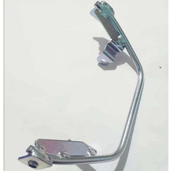 Khung pass lòng, nhựa bững yếm dưới WAVE Thái 100, ALPHA, ZX... zin Honda 64410-KRS-970 - Ảnh 2