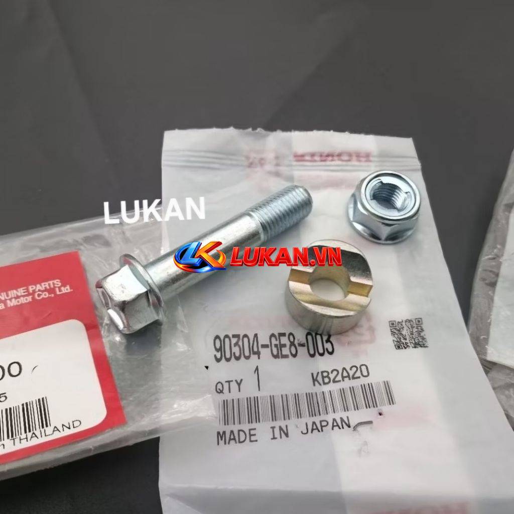 Bộ ốc bắt cổ chảng ba, sọ khỉ tay lái DREAM, WAVE... zin Honda Thái 90304-GE8-003