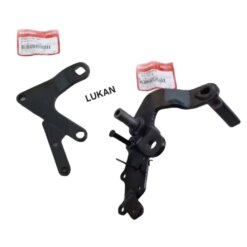 Cặp pass giá đỡ gác chân giữa WINNER V1 150 zin chính hãng