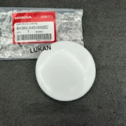 Nắp nhựa tròn bững, yếm bugi xe DREAM zin Honda Thái 64365-040-000ZC