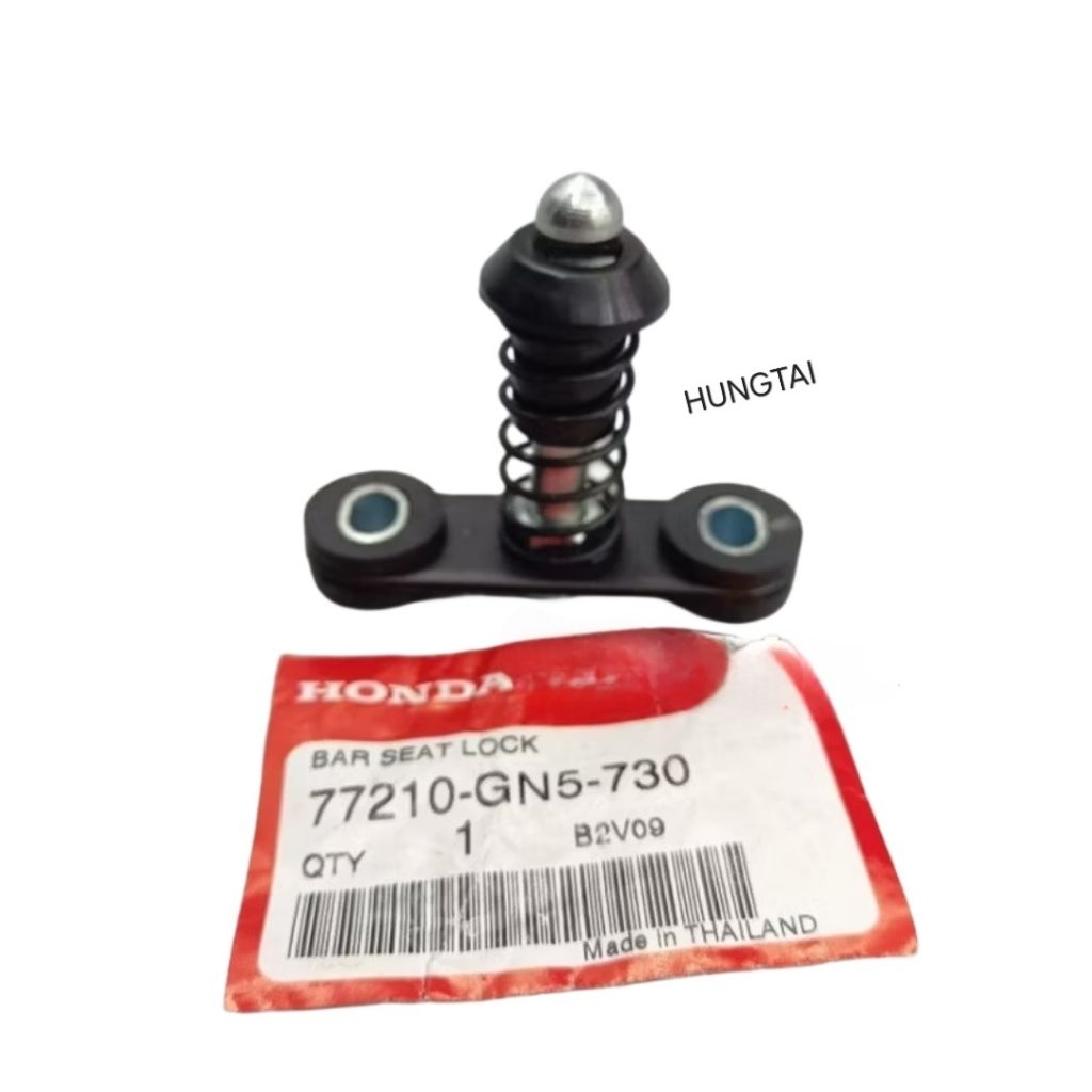 Chốt T gài cốp khóa yên ngồi xe DREAM màu đen zin Honda 77210-GN5-730 - Ảnh 3