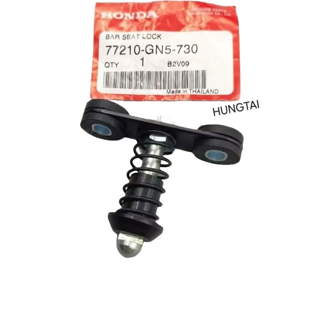 Chốt T gài cốp khóa yên ngồi xe DREAM màu đen zin Honda 77210-GN5-730