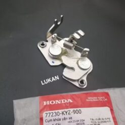 Cụm gài chốt, khóa cốp bướm yên FUTURE MẬP, LED 125... zin 77230-KYZ-900