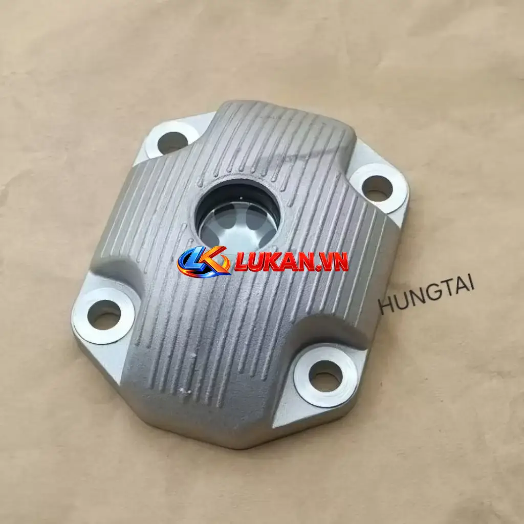 Nắp 4 lỗ đầu bò quylat Max, bầu racing có báo nhớt DREAM, WAVE, CUB....