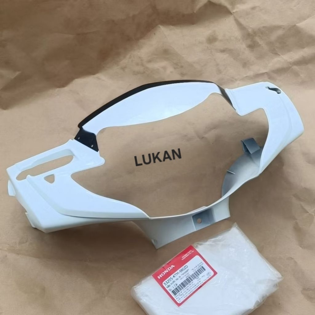 Nhựa ốp võ đầu đèn trước FUTURE NEO 125 Trắng mão, bàn thờ zin Honda 53205-KTM-980ZD - Ảnh 3