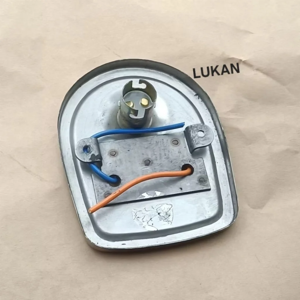 Đế pass đuôi bóng đèn hậu, Stop xe CUB 81... - Ảnh 3