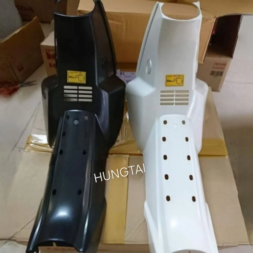 Nhựa bững yếm cắt, lườn giữa xe DREAM 2 màu trắng, đen loại dày