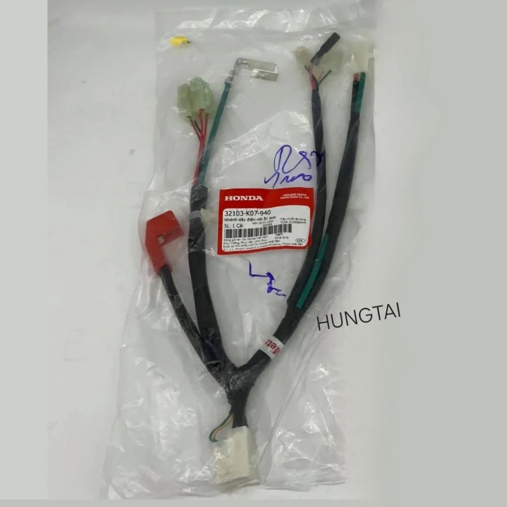 Dây điện bình ắc quy, giắc cầu chì WAVE RSX 2012 siêu nhân... zin 32103-K07-940