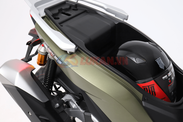 Asus SST 125 ra mat Xe tay ga 125cc la nhat phan khuc ADV cong nghe ngap tran - 10