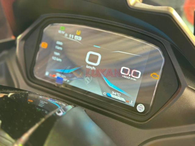 Cyclone RT5 mau xe ga khien Honda SH phai de chung 26 ma luc ABS 2 kenh TPMS va kinh gio dien - 12